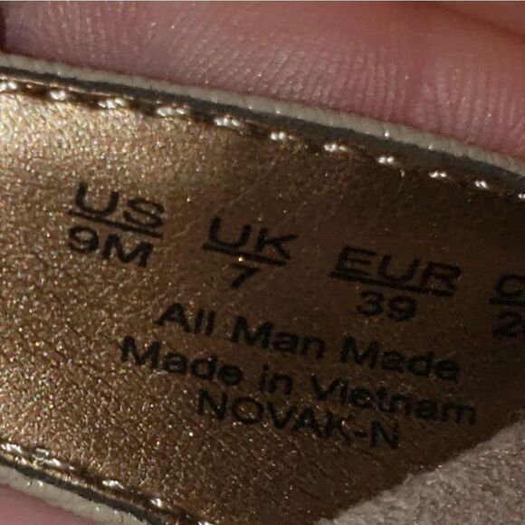 Naturalizer beige wedge sandals Womans Size 9m - Picture 7 of 7